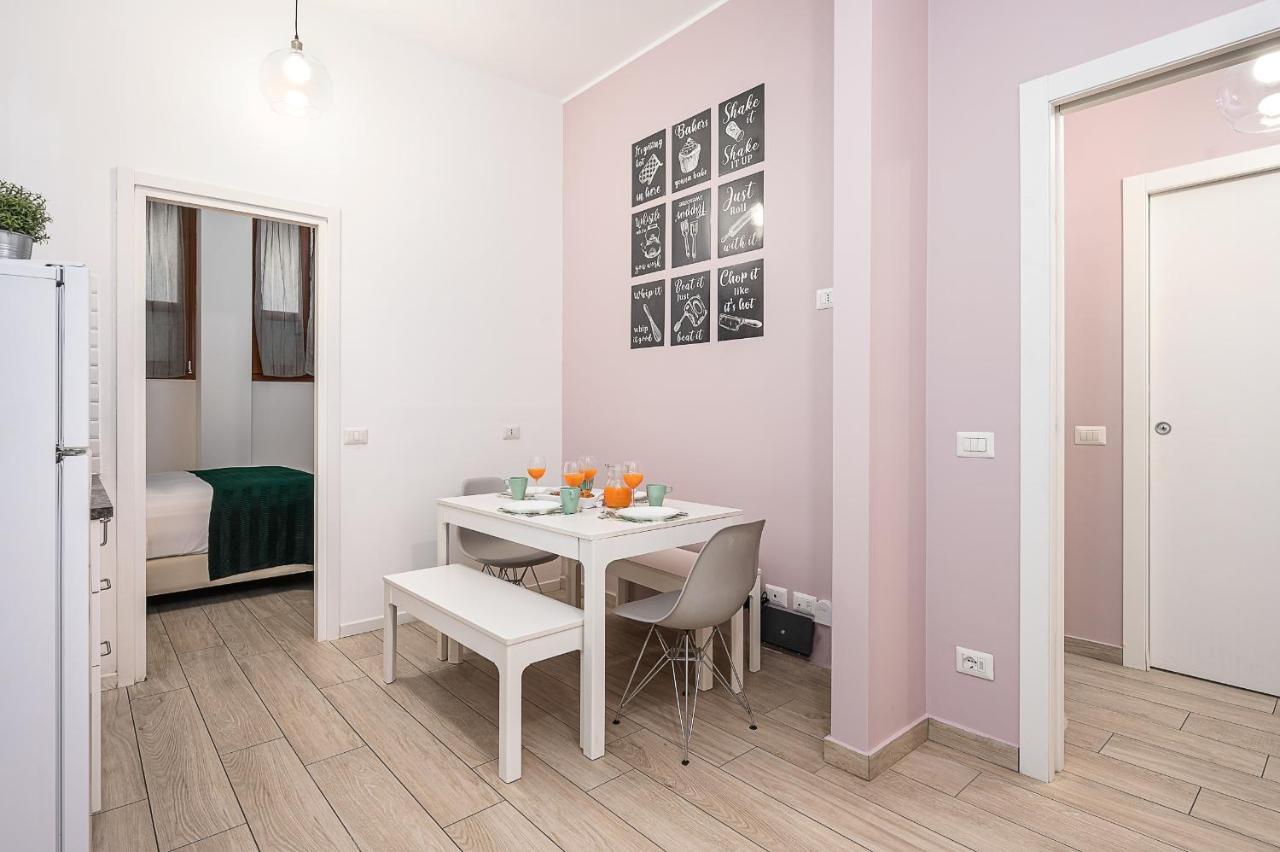 Hemeras Boutique Homes - Design Flat Near Metro Station Mailand Exterior foto